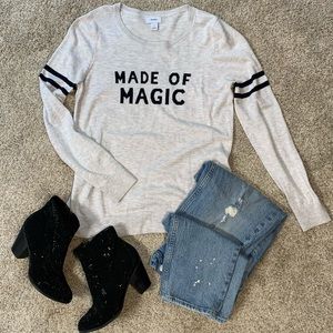 Old Navy “Made of Magic” Gray & Navy Sweater sz M